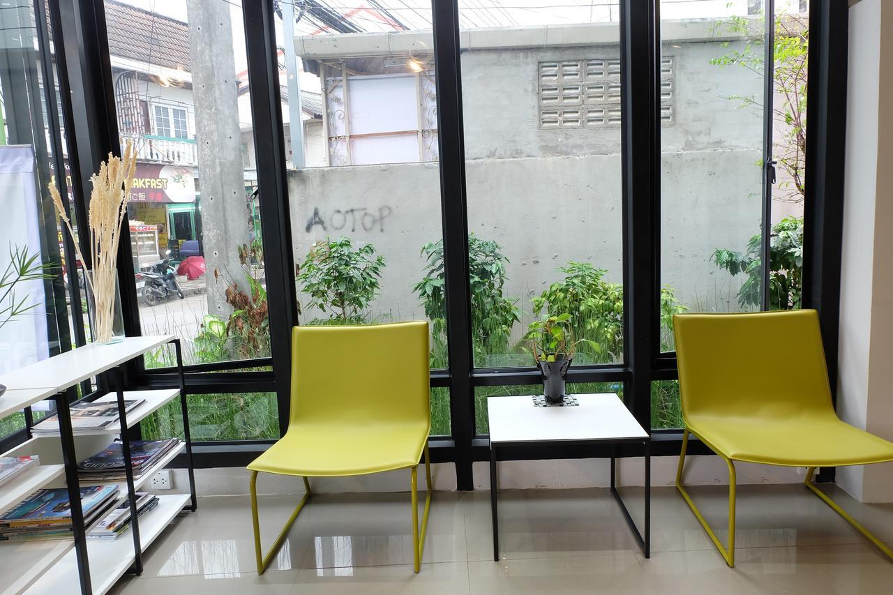 Dewyhouse Hostel Csiangmaj Kültér fotó