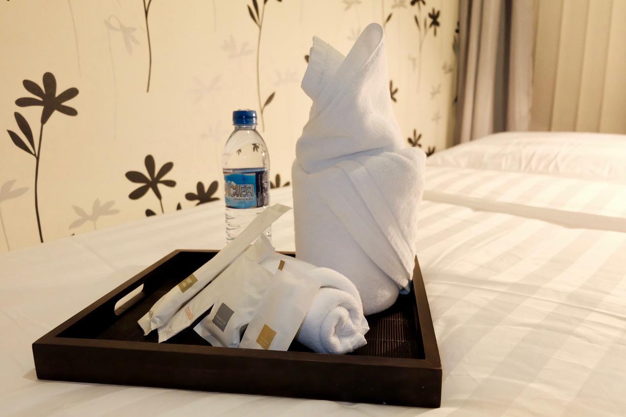 Dewyhouse Hostel Csiangmaj Kültér fotó