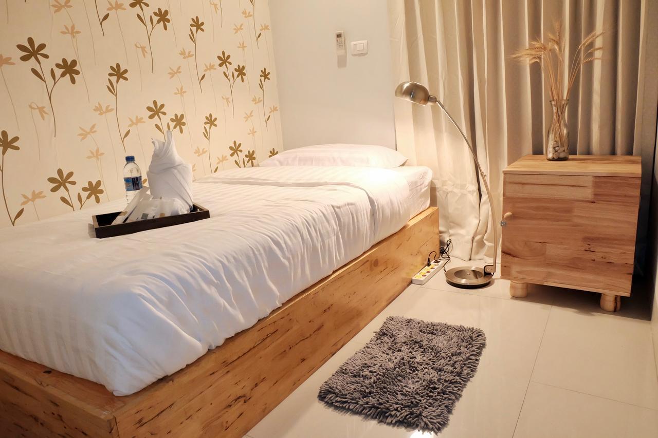Dewyhouse Hostel Csiangmaj Kültér fotó